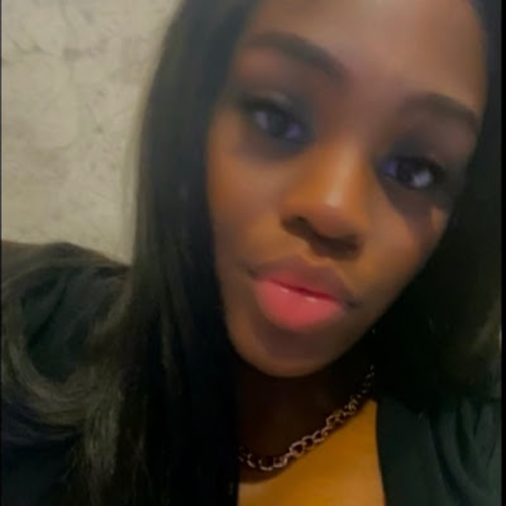 Meet your Posher, Jalina